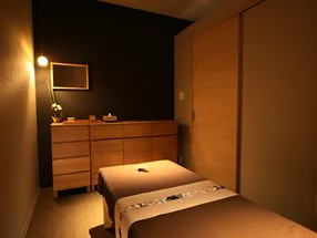 마사지·정체원 나고미야 오모테산도점 5